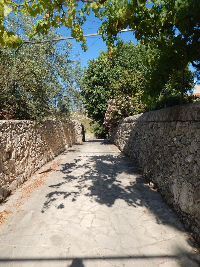 Villa Azzurra San Corrado di Fuori Bagian luar foto